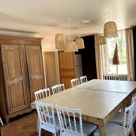 Dom wakacyjny Superbe Gite Pour 15 Personnes Le Menil-Brout